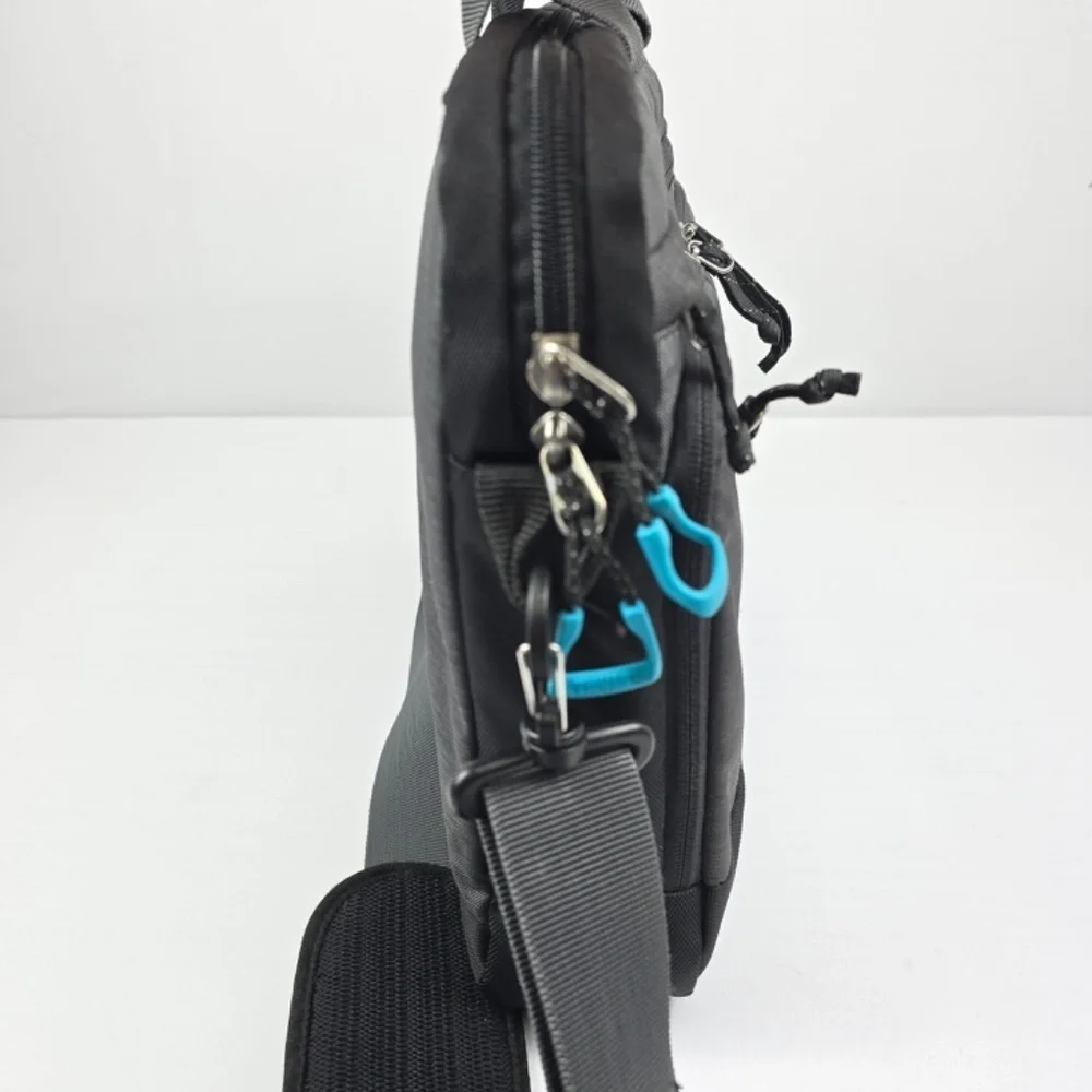 Thule Stravan Deluxe 15